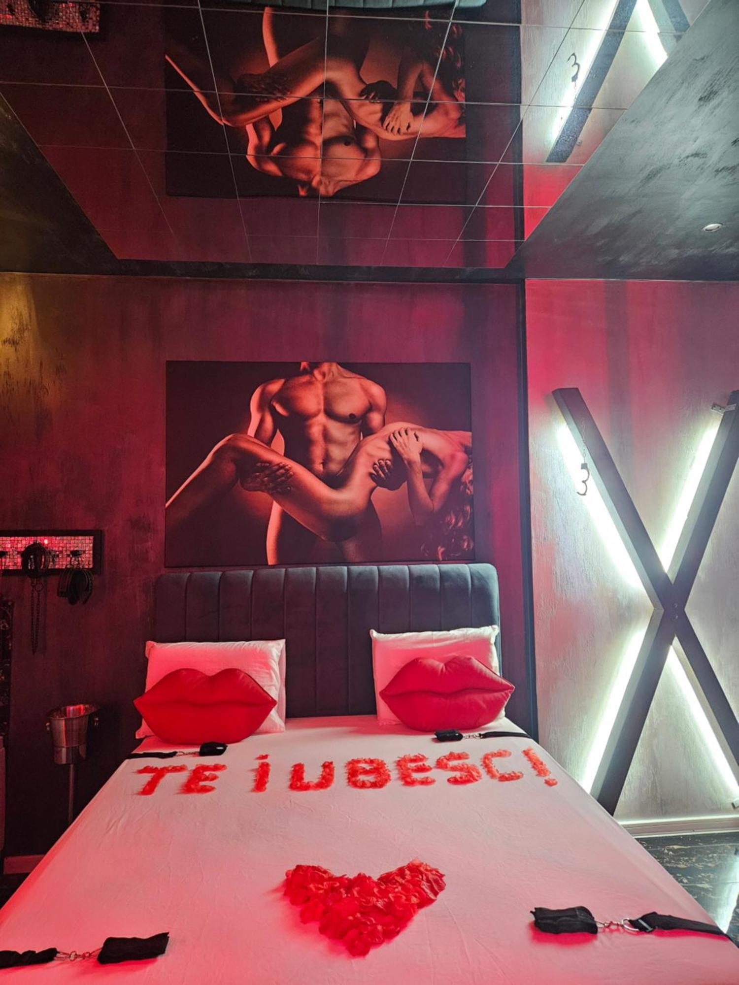 Love Room Bukares Bagian luar foto
